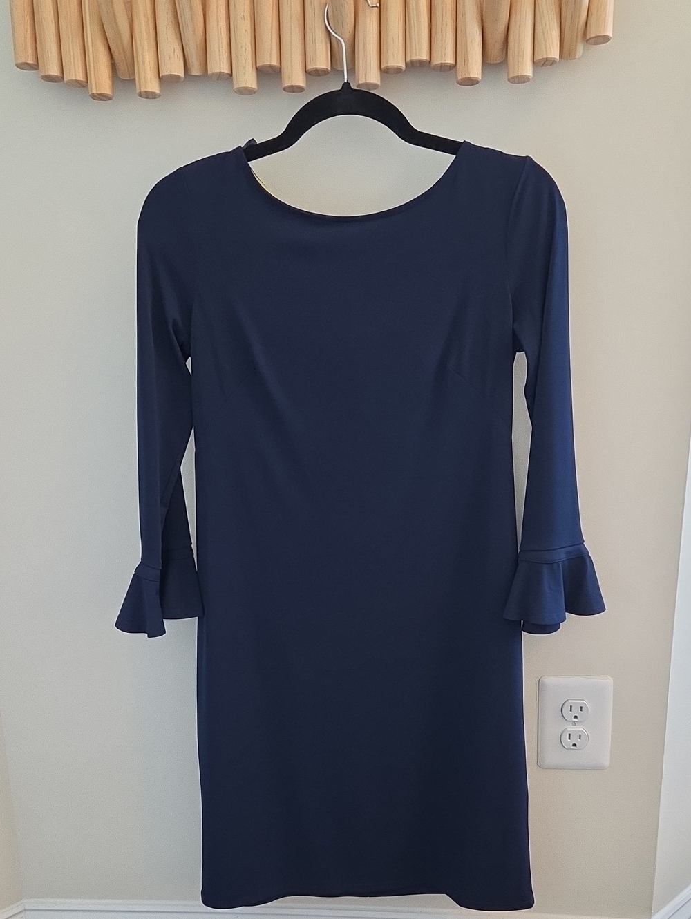 Jessica Howard Navy Bell-Sleeve Sheath Dress